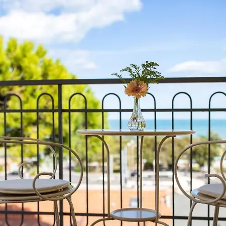 Stella Otel 3*