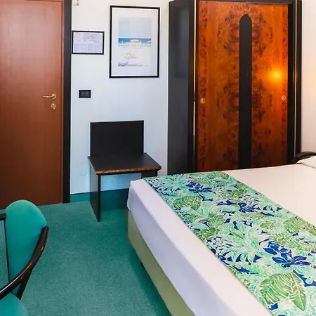 Stella Otel 3*