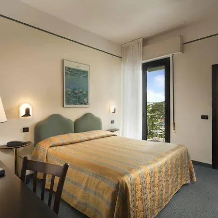 Hotel Stella 3*