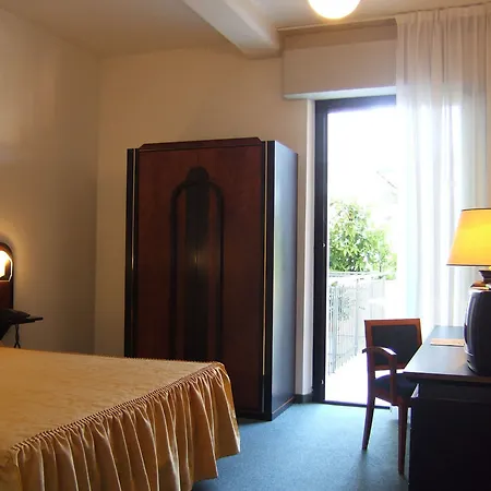 Stella Hotel